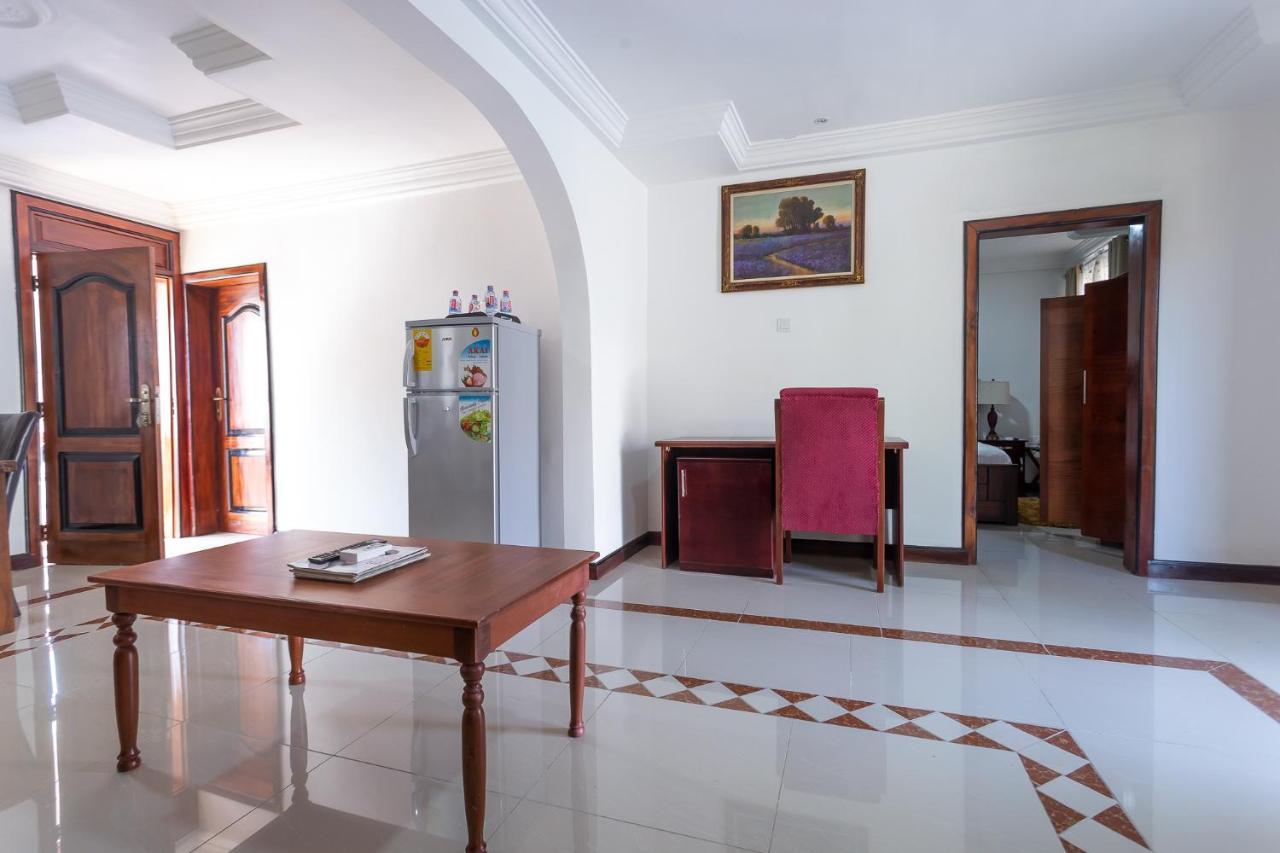 Royal Elmount Hotel Elmina Eksteriør bilde