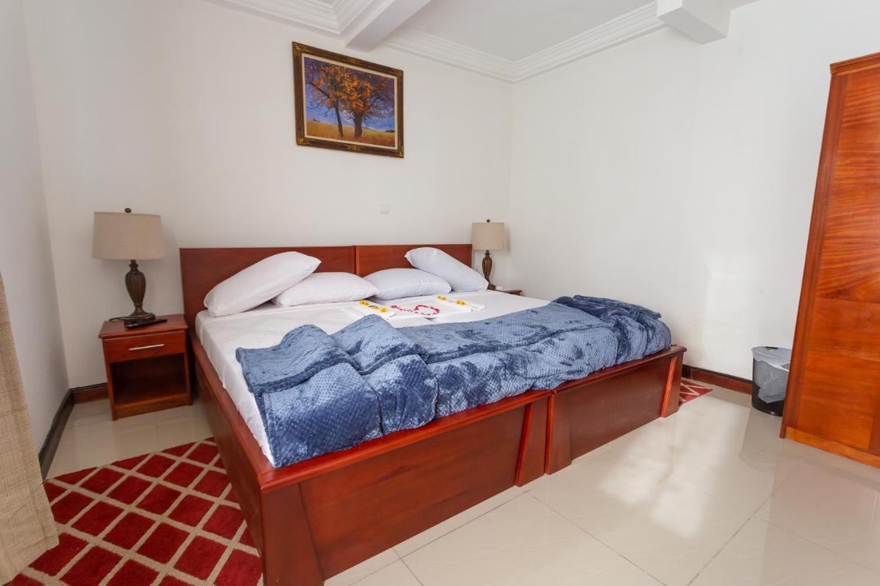 Royal Elmount Hotel Elmina Eksteriør bilde